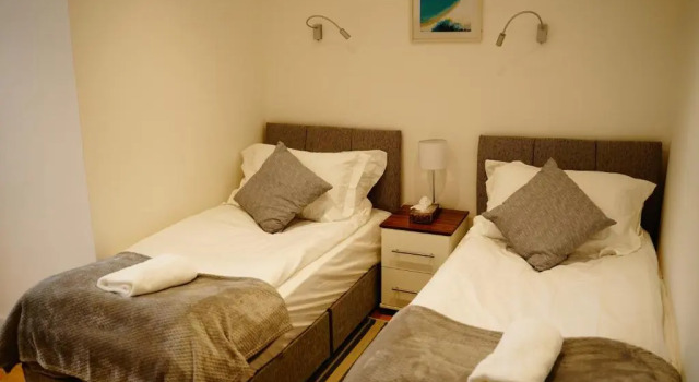 Номер Standard Serviced Property Plymouth