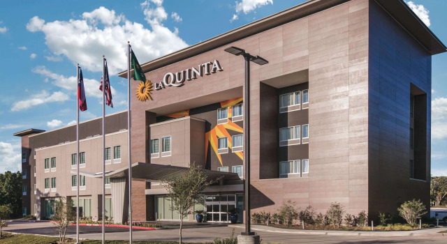 La Quinta Inn & Suites by Wyndham Dallas - Richardson