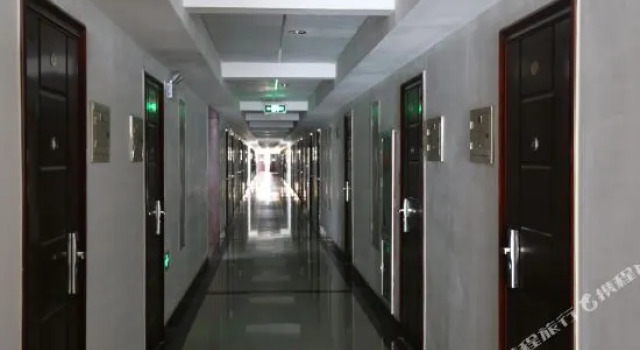 Yuhai Business Hotel Weifang, Забронировать Отель Вэйфан Шаньдун