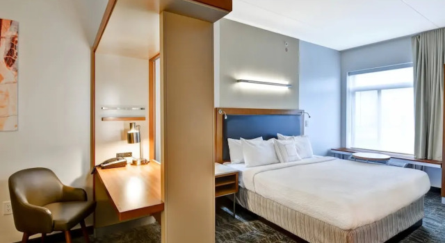 Шестиместный люкс TownePlace Suites by Marriott Cincinnati Airport South