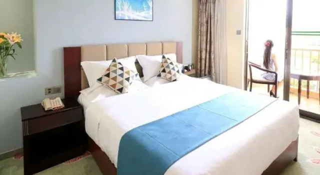 Семейный люкс с красивым видом из окна Gui Feng Hotel