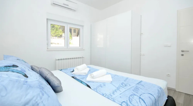 Villa Marina, Rezerwuj Willa Hotele w Split-Dalmatia County z parkingiem, Parking