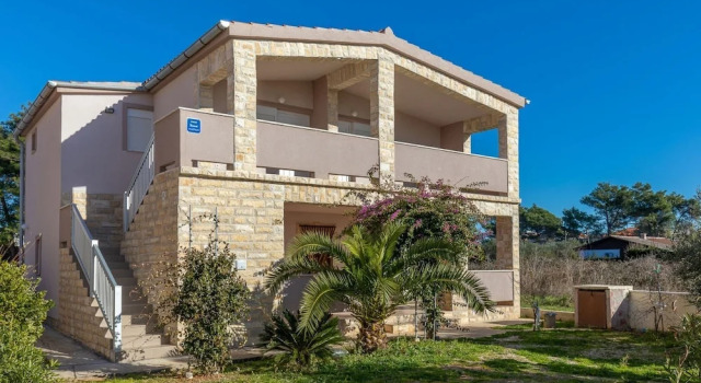 Waterfront Apartment in Vir with Balcony near Sea Beach