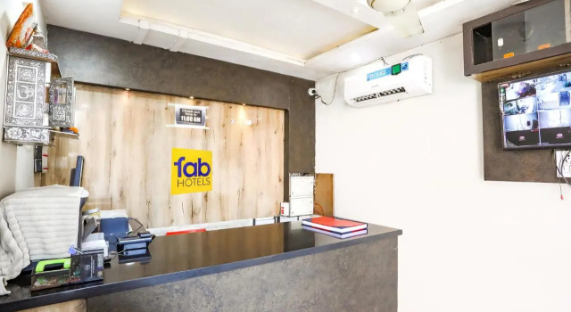 Fabhotel Welcome