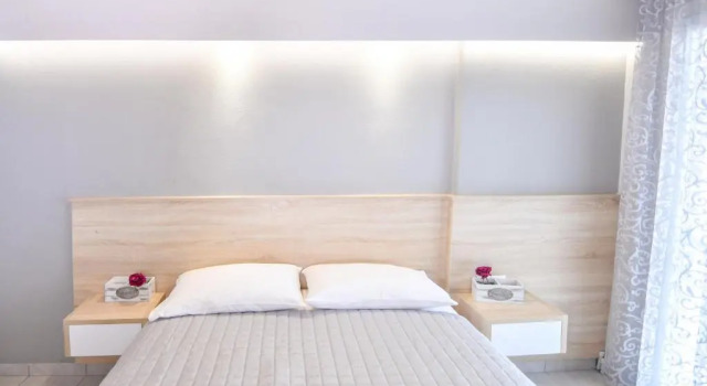 House Stelitsa, Book Hotel Sarti 