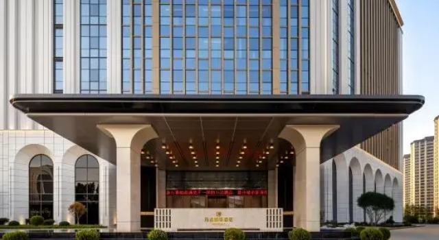 Qichun Wanda Yihua Hotel, Varaa Hotelli Huanggang Hubei