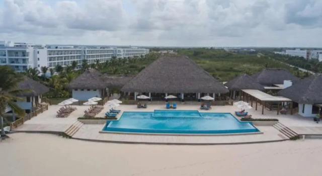 Апартаменты Luxury 2BDR Pool Golf View at Cana Pearl next to Hard Rock