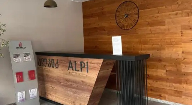 New Gudauri Alpic 105; 112, Забронировать Отель Отели Гудаури с бассейном, Бассейн