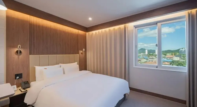 Номер Superior Brown Dot Hotel Sangju