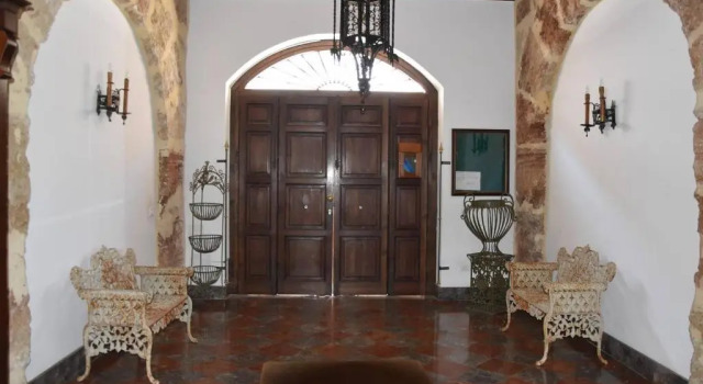 Апартаменты Anna's Home in Historical Center