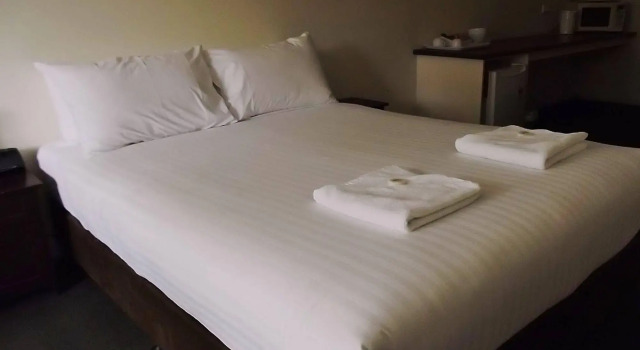 Heyfield Railway Hotel, Boek Hotel Heyfield Gippsland