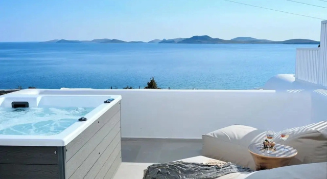 Люкс Deluxe Etere Luxury Suites