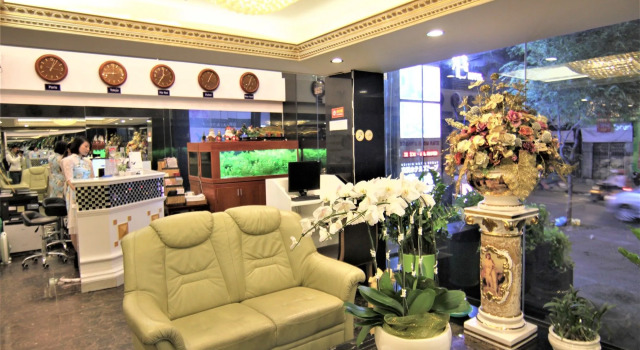 Happyland Hotel