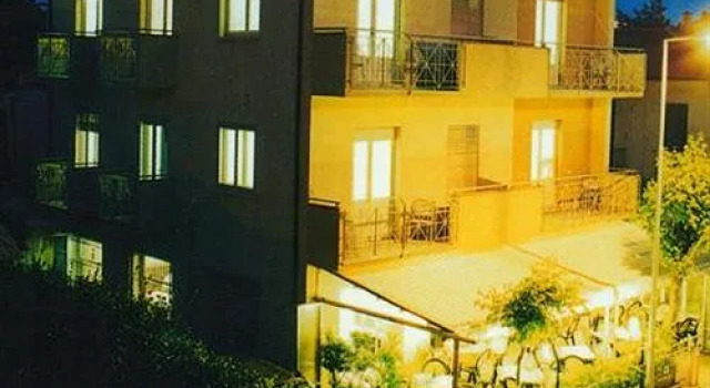 Jammin Riccione Beach & Fun Hotel, Забронировать Отель Отели Риччоне с парковкой, Парковка