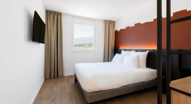 Двухместный номер Comfort B&B HOTEL Nyon