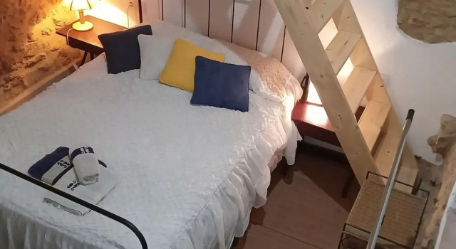 Holiday Home in Catalonia Near Cala Pedrosa Beach, Забронировать Дом для отпуска Коттеджи Палафружель, рядом с Plaça Nova, Коттедж