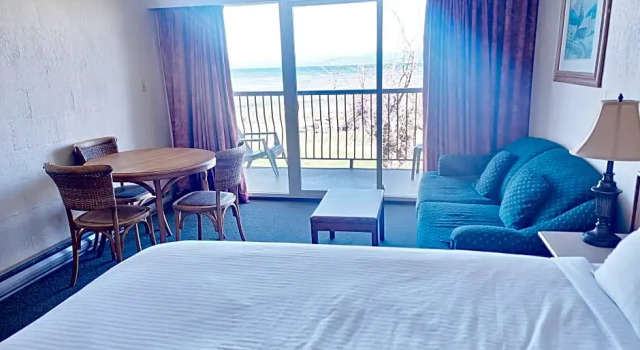 Люкс Sea Edge Beachside Hotel
