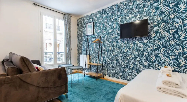 Апартаменты Cosy Studio Near Bastille Place