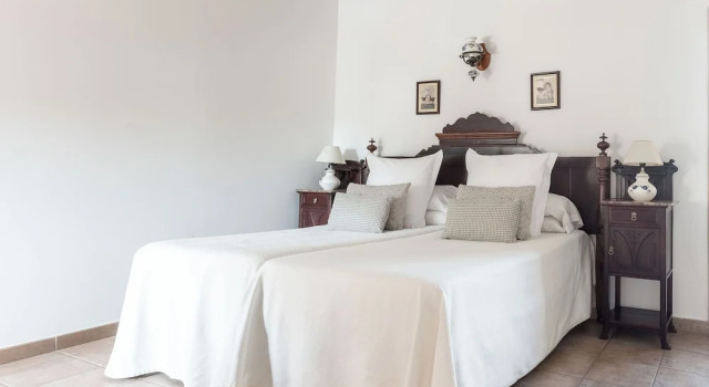 Finca Es Torrent, Book Feriehus Hoteller i Campos med parkering, Parkering