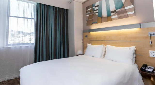 Двухместный номер Standard Holiday Inn Express Cape Town City Centre by IHG