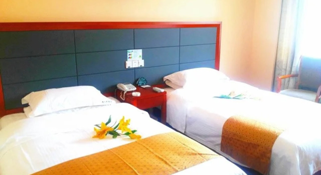 GreenTree Inn Nangtong Renmin Road Express Hotel, Varaa Hotelli Hotellit Nantong pysäköinnillä, Pysäköinti
