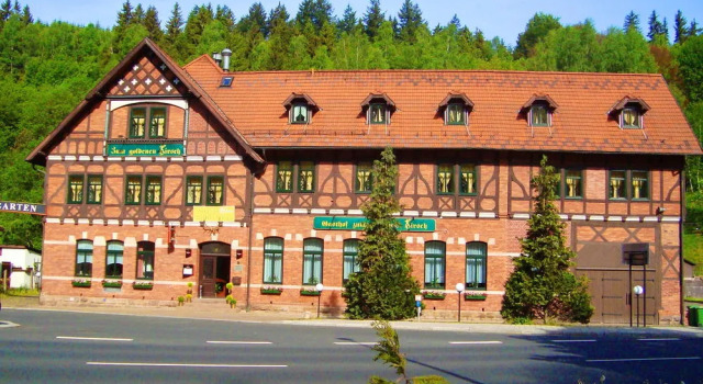 Hotel Zum Goldenen Hirsch, Varaa Hotelli Schleusingen Thuringian Forest
