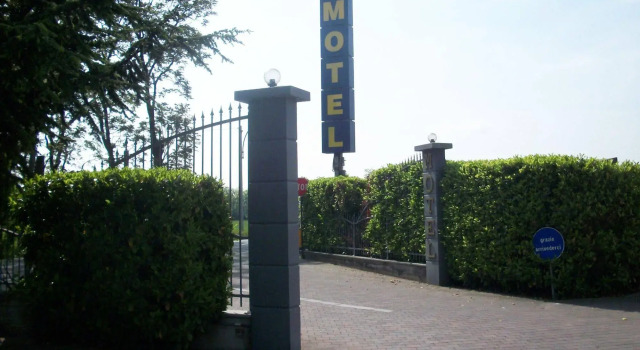Hotel Motel 2, Varaa Motelli 3 tähden hotellit kohteessa Piemonte, 3*