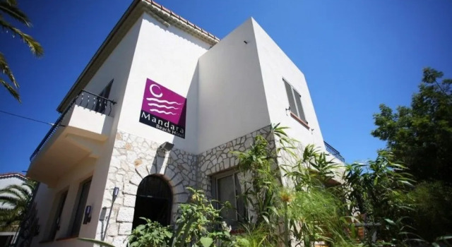 Garden Apartment La Bohémienne, Mandara Beach, Забронировать Апартаменты/квартира Антиб Приморские Альпы