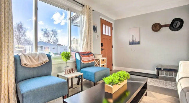 Коттедж u003c 1 Mi to Empower Field: Denver Vacation Rental