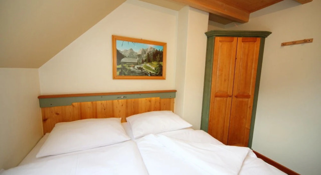 Kronau Chalet Resort, Забронировать Шале Отели Гореньска 3 звезды, 3*