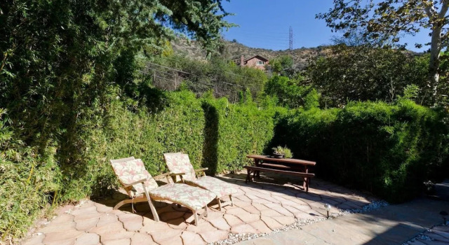 Коттедж Hollywood Hills Canyon Breezes