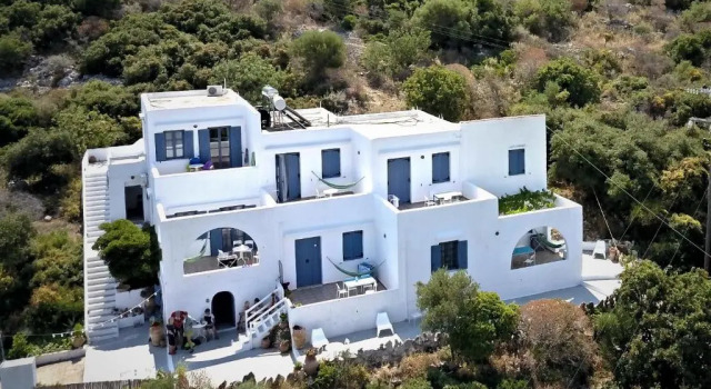 Апартаменты с видом на море 7 Olives Apartments