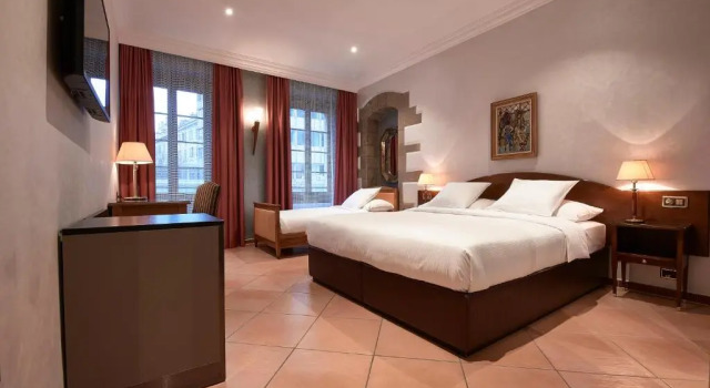 Трёхместный номер Standard Hotel dAllèves