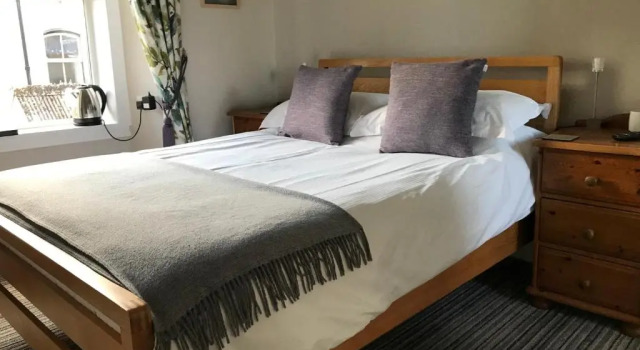 Люкс West End Guest House