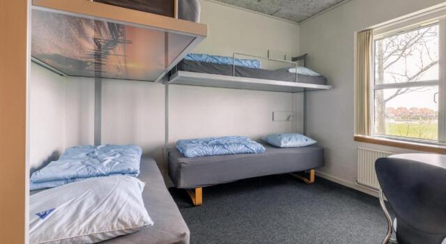 Triple room with city view Danhostel Ribe