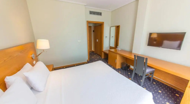 Двухместный номер Standard с балконом Hotel Agimi