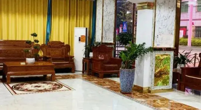 Yutai Business Hotel, Забронировать Отель Байсэ Гуанси