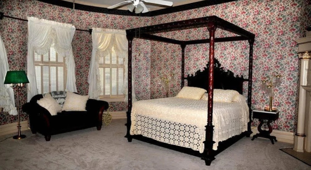 Barber-Tucker Inn, Book Hotel Hoteller i Moultrie med parkering, Parkering