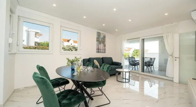 Апартаменты Deluxe Relax apartments with private pool