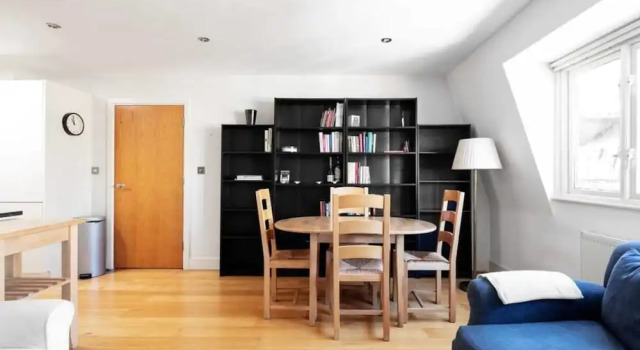 Modern 2bed 2bath Near the Oval, Забронировать Отель Отели Лондона 3 звезды, рядом с Razor, 3*