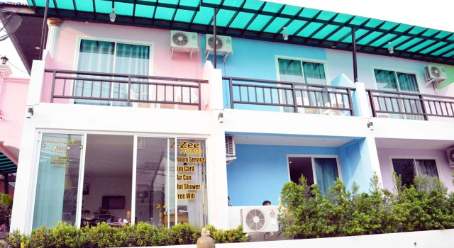 Z - Zee House