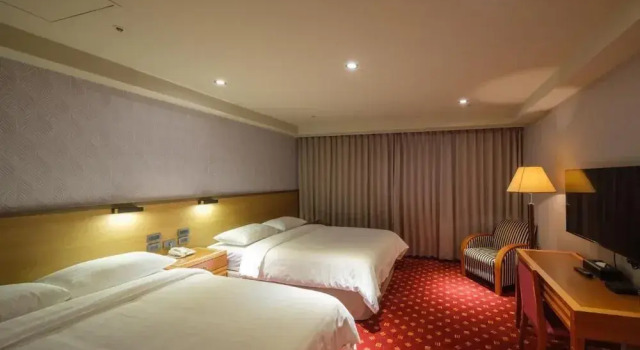 Четырёхместный семейный номер Standard Rich & Free Hotel - Fuzhong 富逸旅趣-板橋府中館
