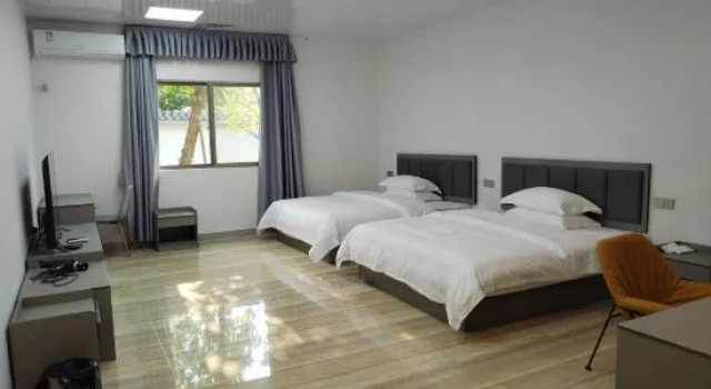 Люкс Deluxe с 4 комнатами Heyuan Baofeng Ecological Park Homestay