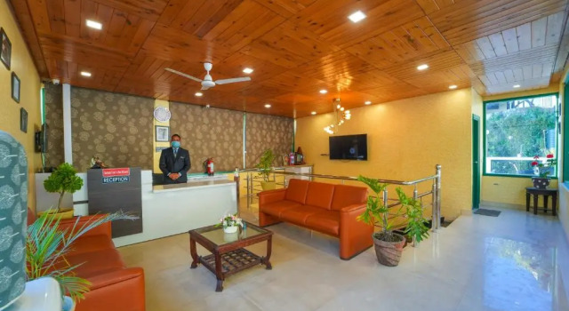 Hotel Glenroy By DLS Hotels, Rezervovat Hotel Mussoorie Uttarakhand