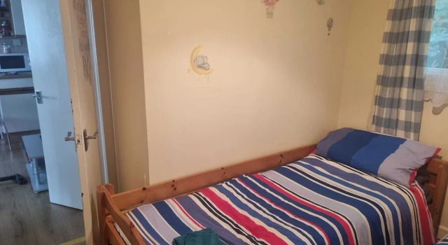 Вилла Villa Sleeps 4 with Free Parking