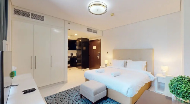 GreenFuture - Charming Studio in the Vibrant Business Bay