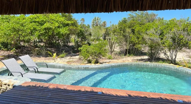 Бунгало Superior Kauli Seadi Beach Hotel