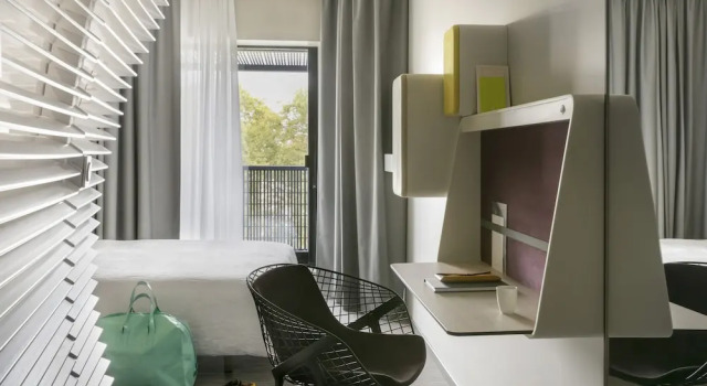 Двухместный клубный номер Classic с видом на канал OKKO Hotels Strasbourg Centre