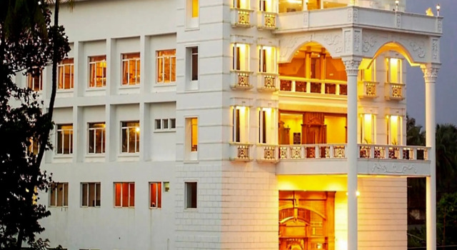 Номер Deluxe Joys Palace Hotel