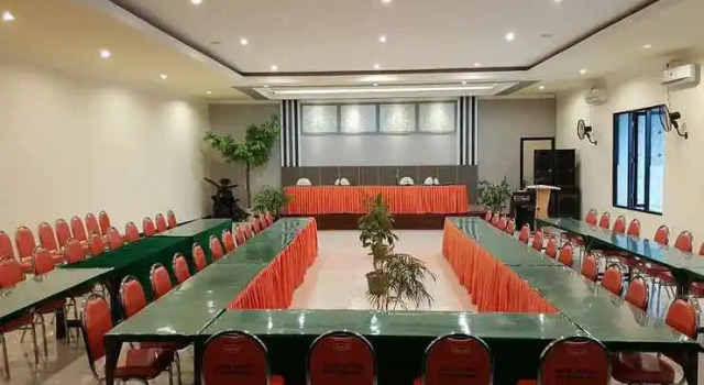 Hotel Livero, Забронировать Отель Кота Кефаменану провинция Восточная Нуса-Тенгара
